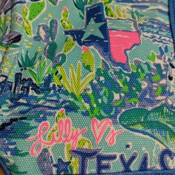 Lilly Loves Texas Mercato Tote - Picture 10 of 11